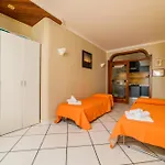 Agata House