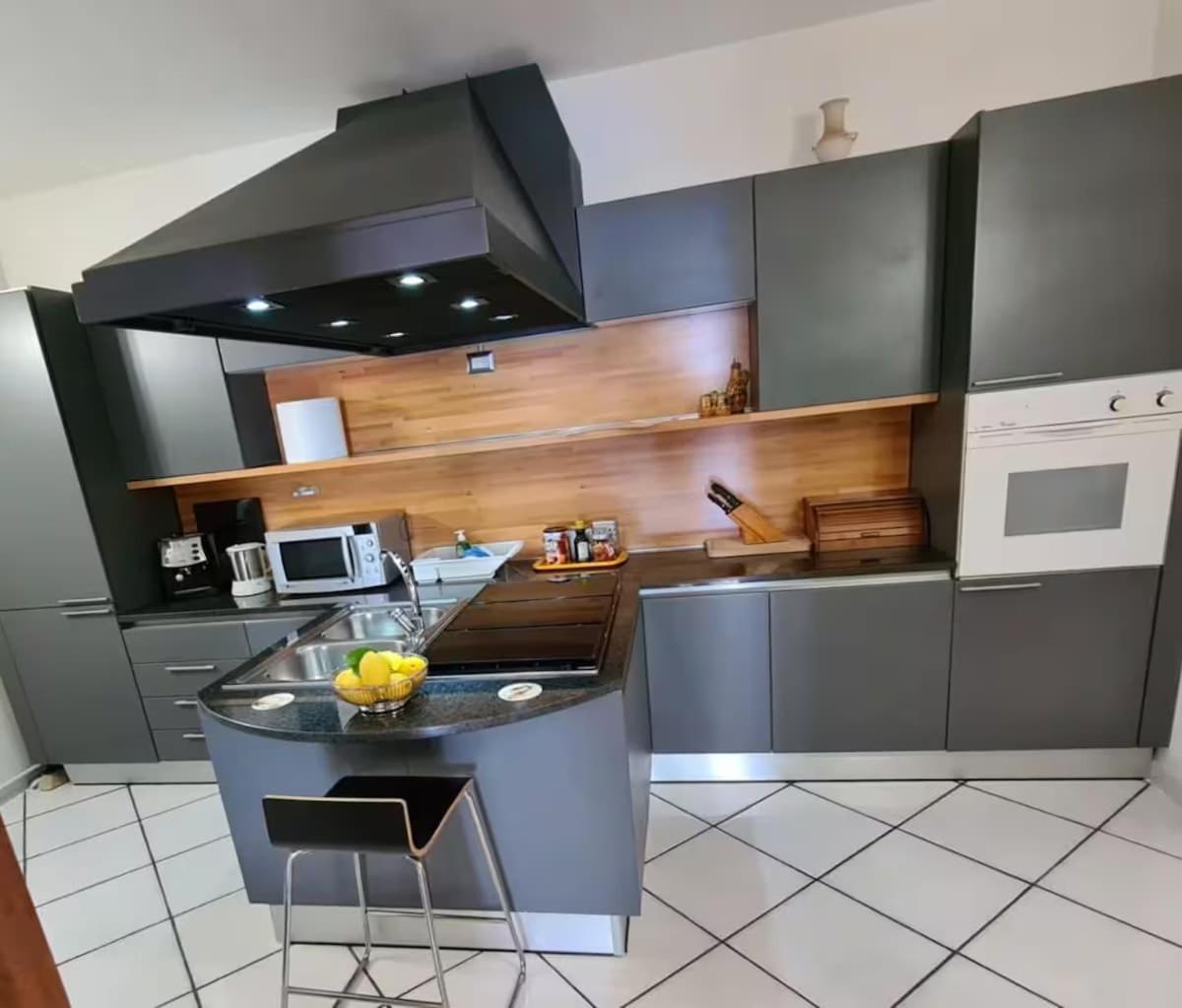 Agata House *